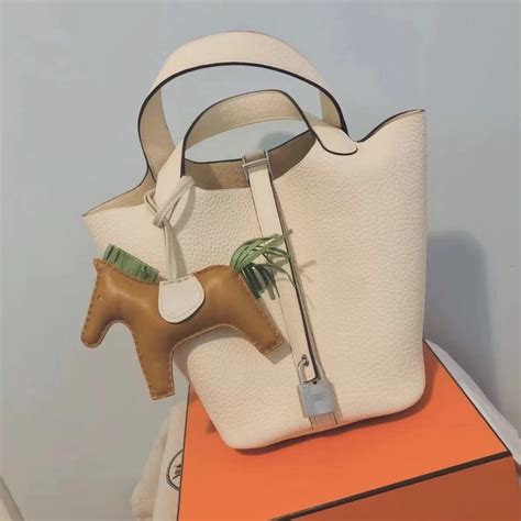 hermes picotin price hong kong|Hermes hong kong phone number.